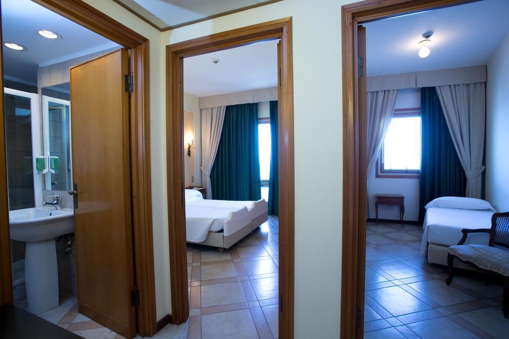 Hotel Ristorante Maga Circe San Felice Circeo Esterno foto